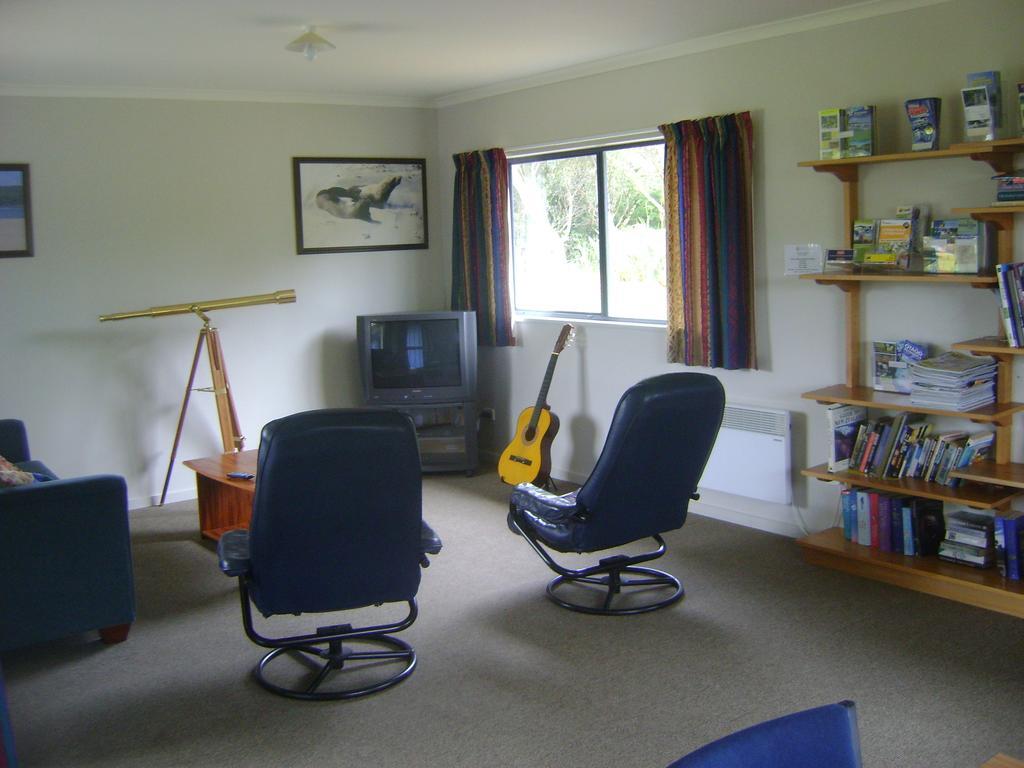 Catlins Newhaven Holiday Park Owaka Room photo