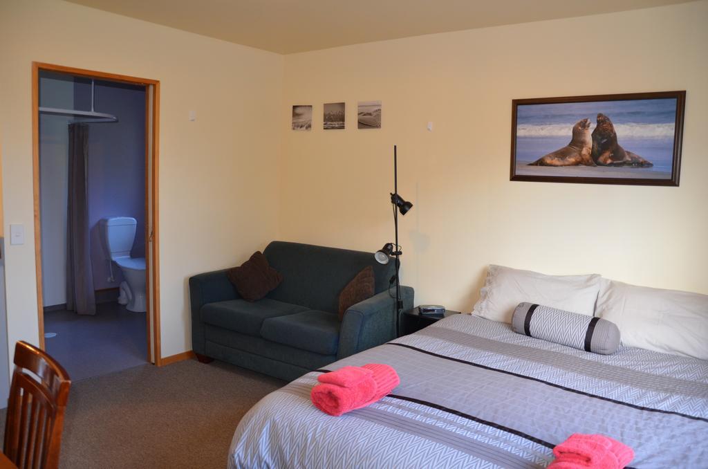 Catlins Newhaven Holiday Park Owaka Room photo